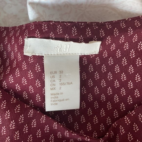 H&M Red Blouse - Picture 5 of 6